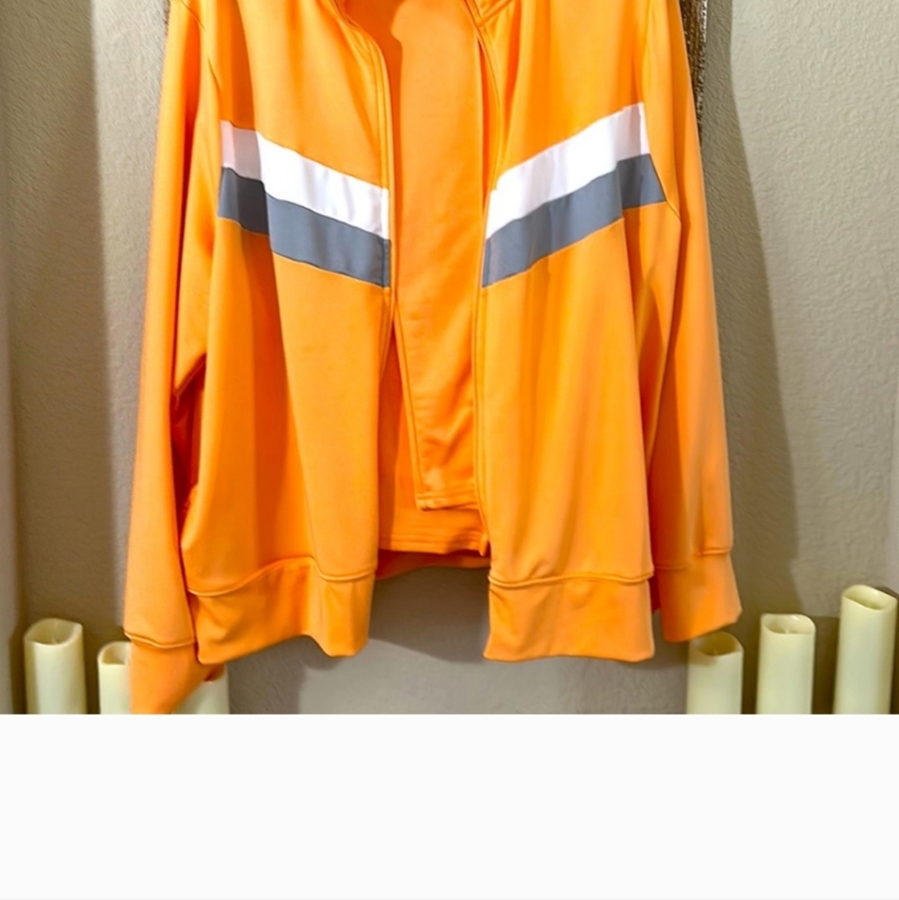 Jogging suit